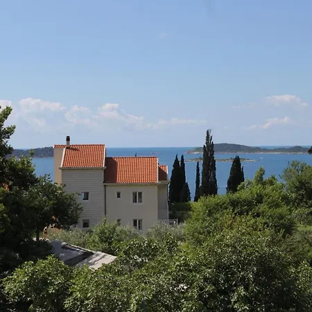 ゲストハウス And With Parking Space Mlini, Dubrovnik - 8835 ムリニ