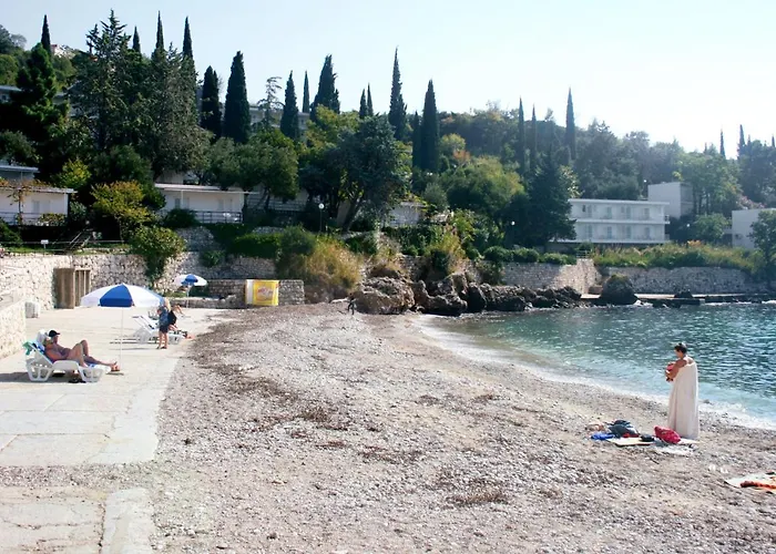 And With Parking Space Mlini, Dubrovnik - 8835 ゲストハウス ムリニ