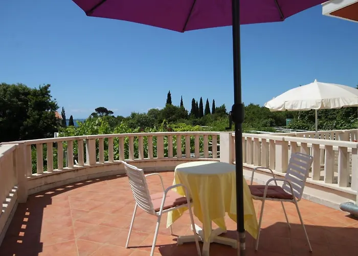 And With Parking Space Mlini, Dubrovnik - 8835 ゲストハウス