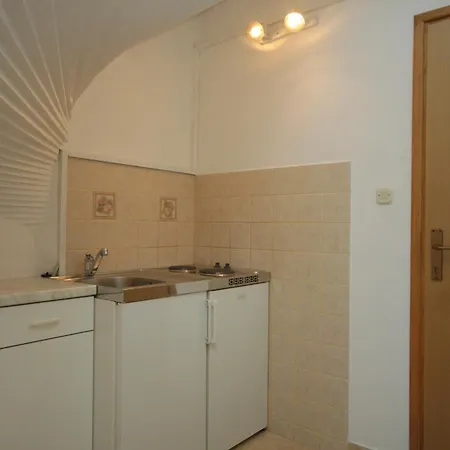 And With Parking Space Mlini, Dubrovnik - 8835 Guest house